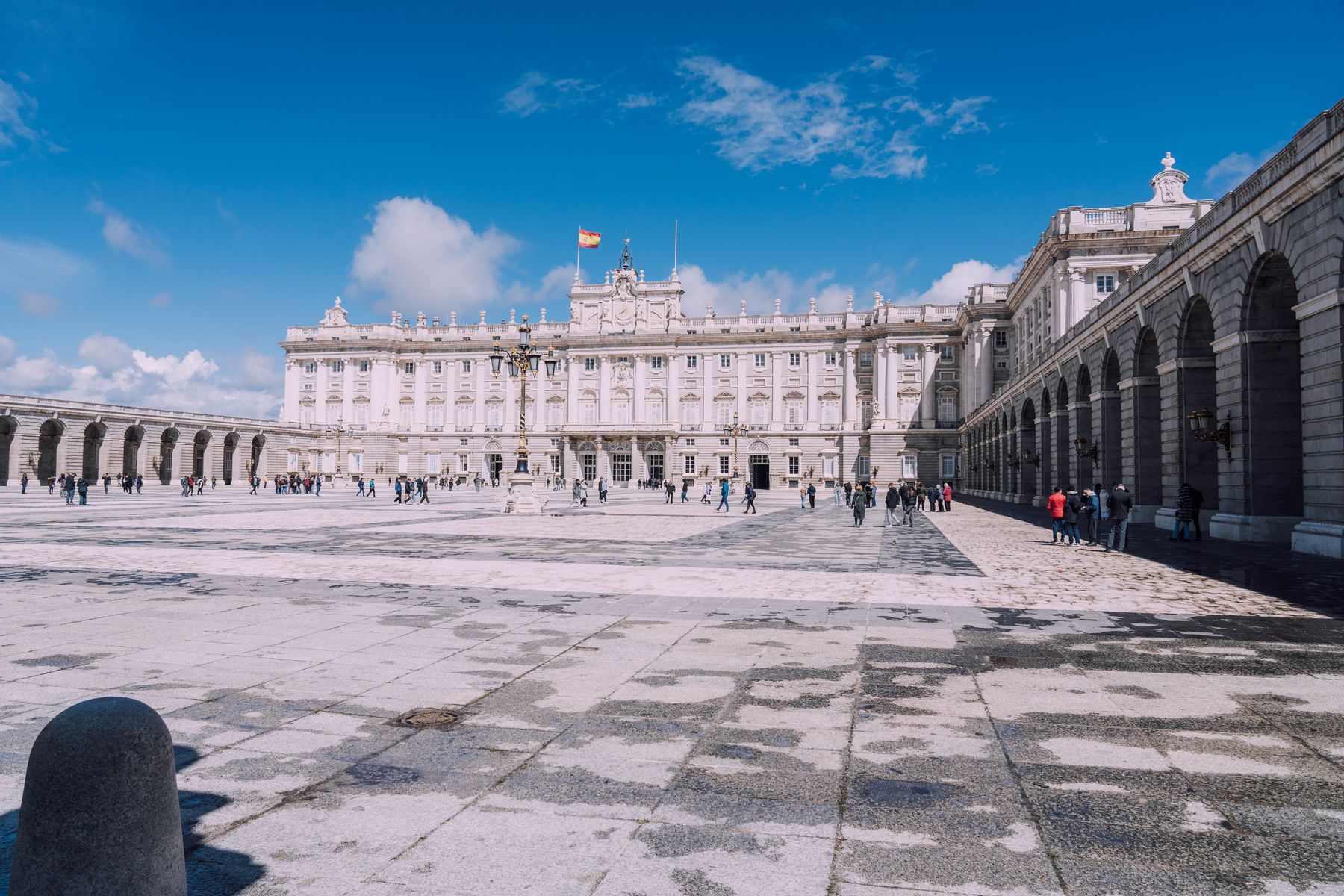 Le Palais Royal, plus vaste palais d'Europe occidentale (photo : Pexels).