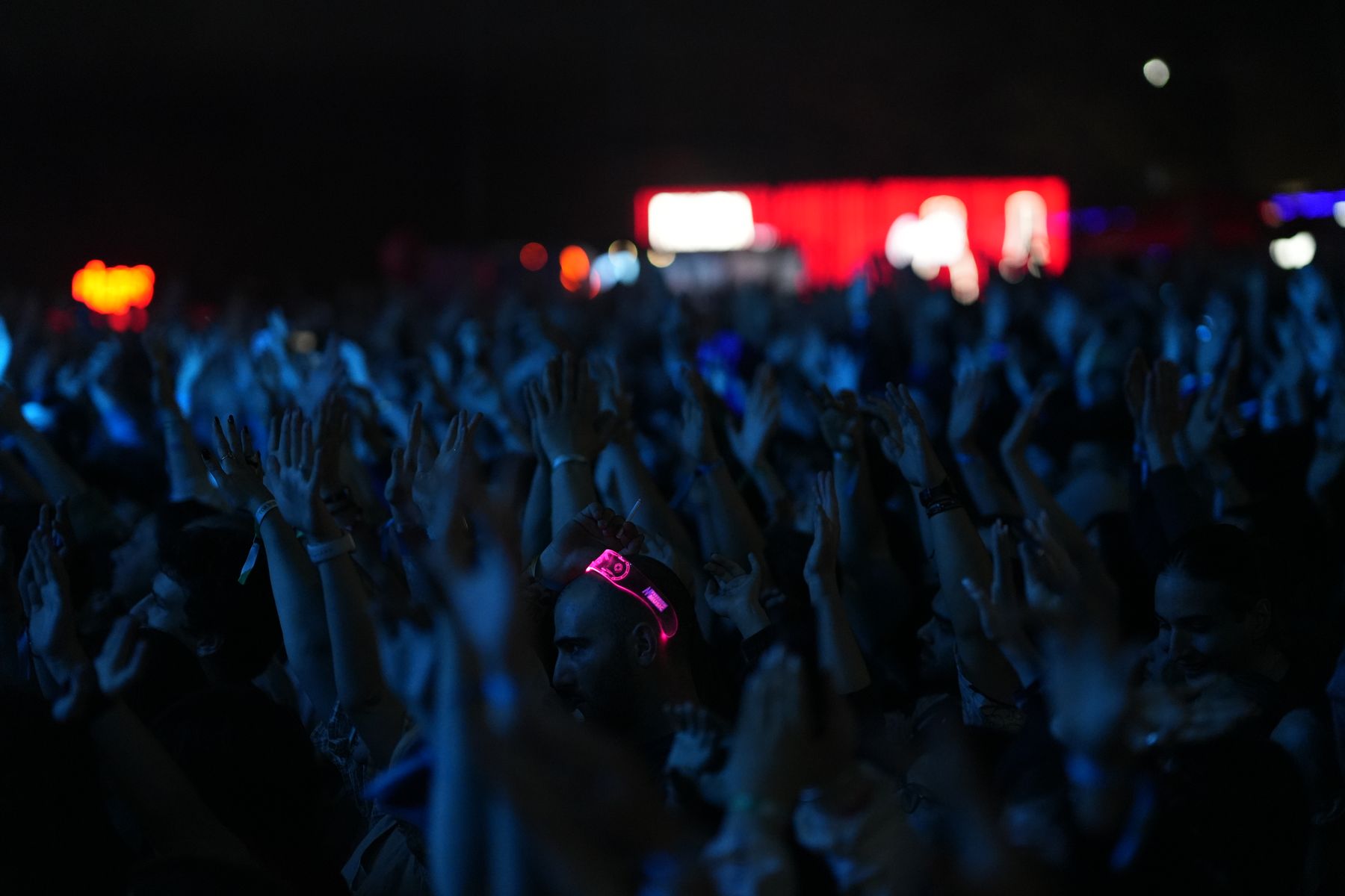 La foule d'un concert en plein air, l'été montréalais (photo : Pexels).