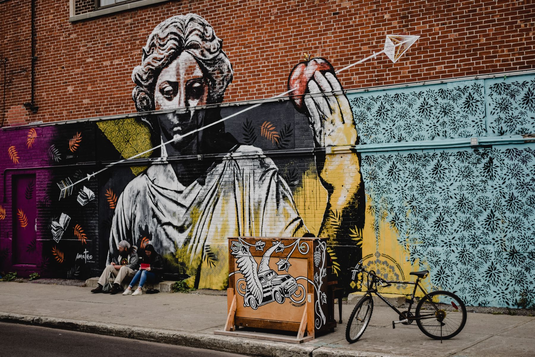 Une murale colorée du Plateau Mont-Royal (photo : Pexels).