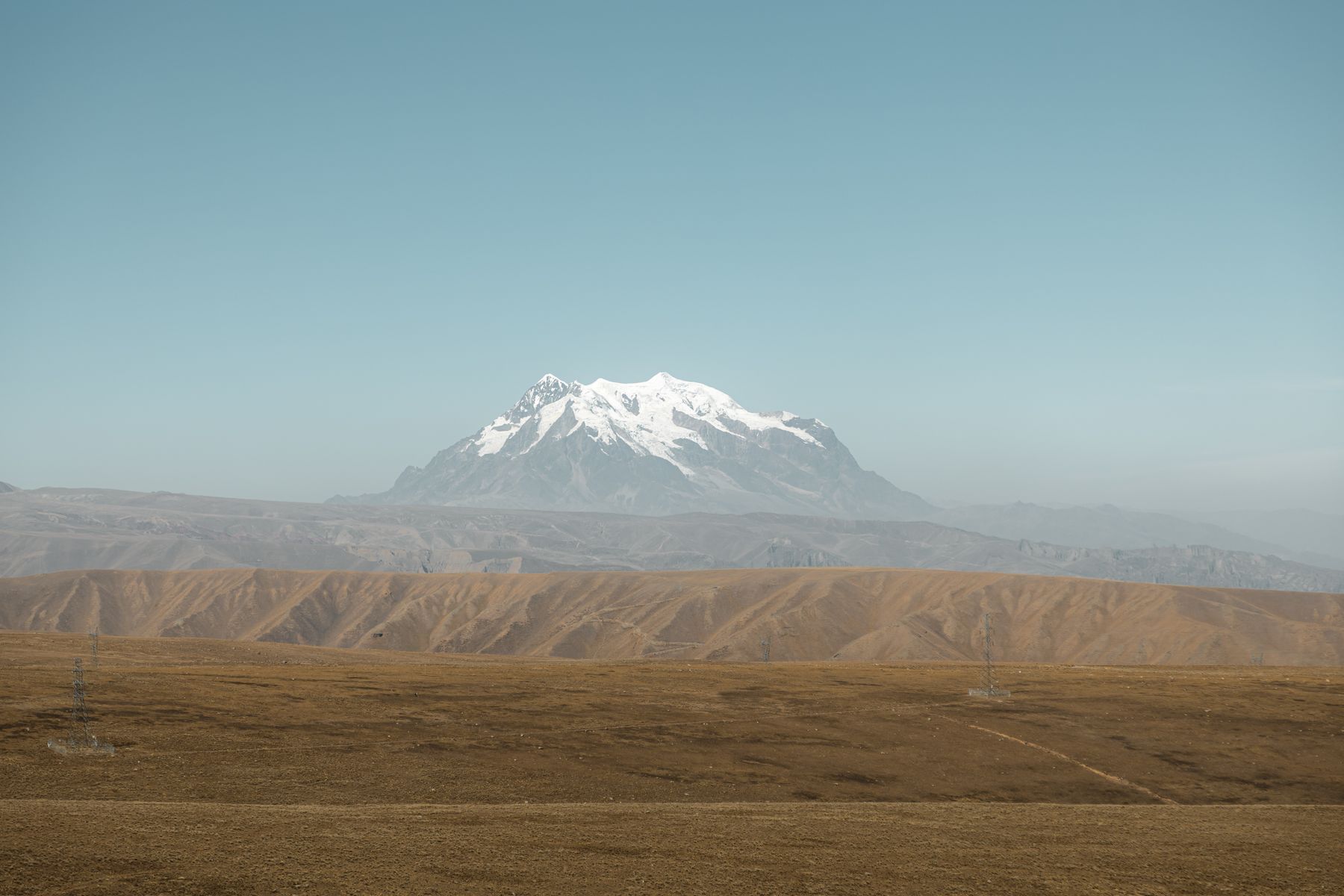 La montagne d'argent qui domine et hante la ville de Potosí (photo : Pexels).